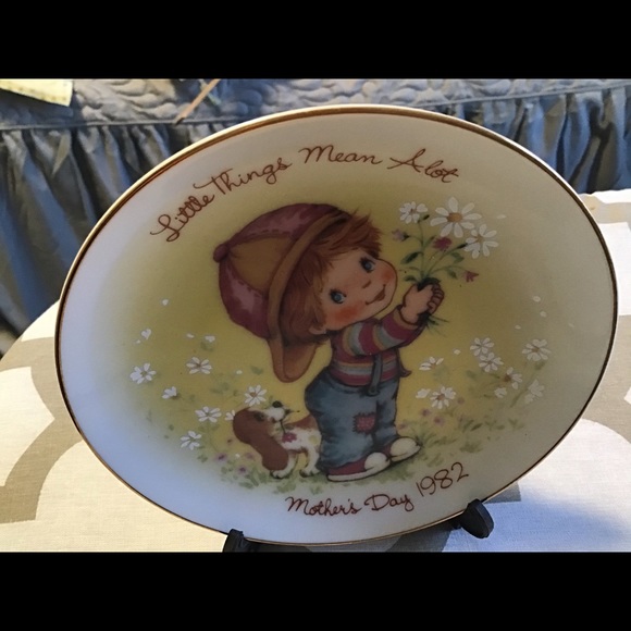 Avon plates - Picture 5 of 5